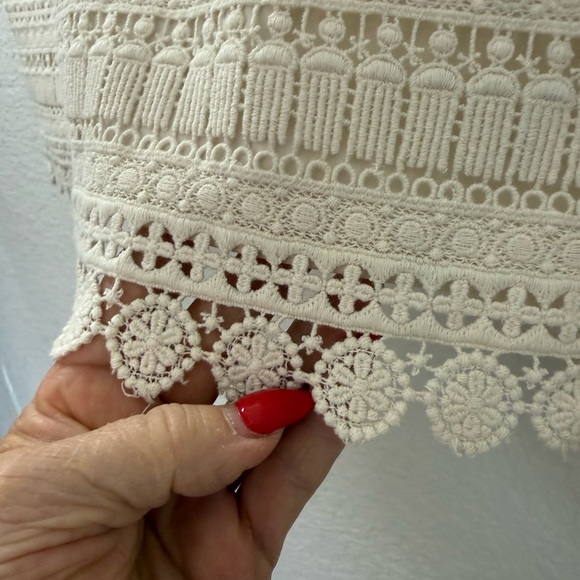Tommy Hilfiger Cream Crochet Lace Mini Skirt |Preppy Coastal - Picture 4 of 16